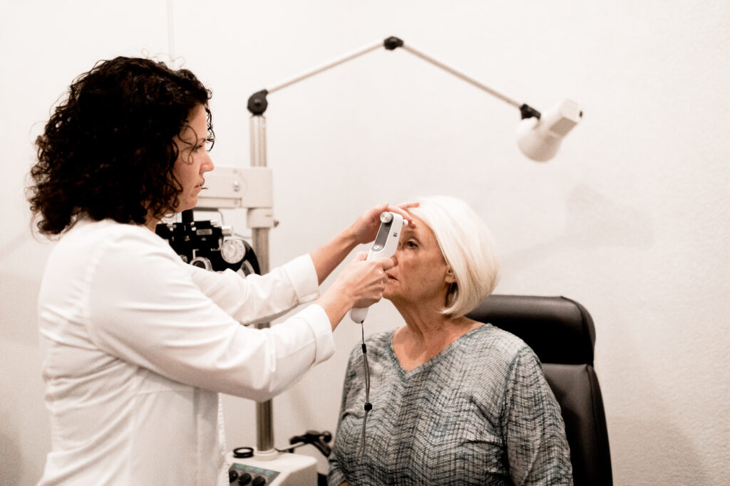 Why The Puff Of Air In My Eye, And What Is Its Purpose!?!? eyeSMILE